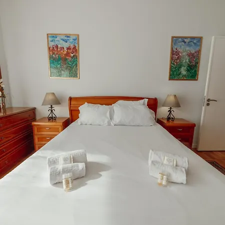 アパート Downtown Aquarelle By Vacationy *