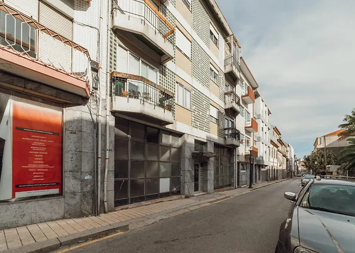 Downtown Aquarelle By Vacationy Apartman