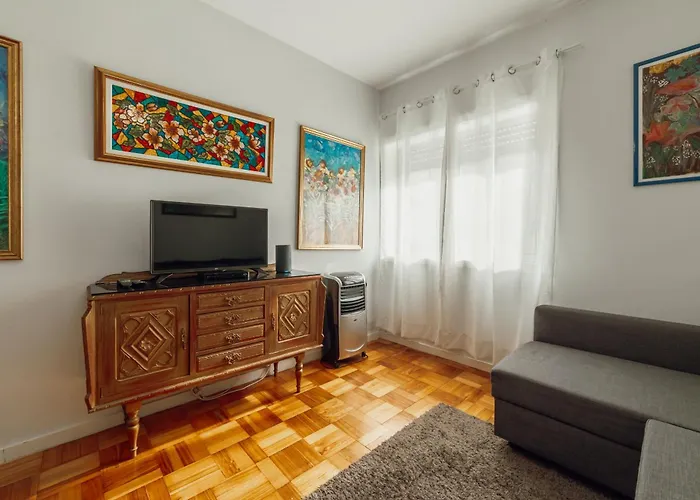 Downtown Aquarelle By Vacationy شقة